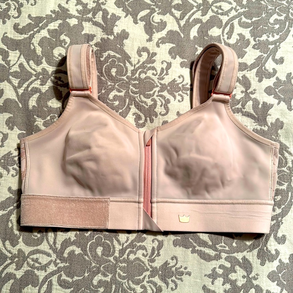 She Fit Ultimate Sports Bra- High Impact